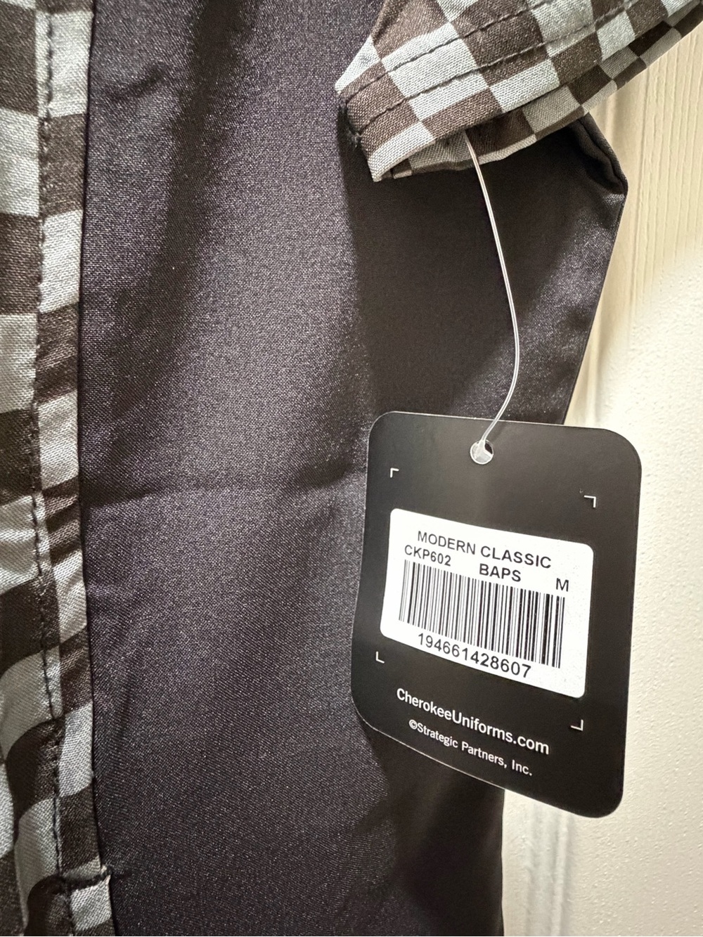 Cherokee Black and Gray Checkerboard V-Neck Scrub Top - Picture 4 of 4